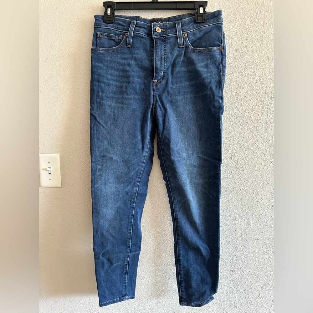 A3 - 191 J. Crew Mercantile size 29 blue denim jeans